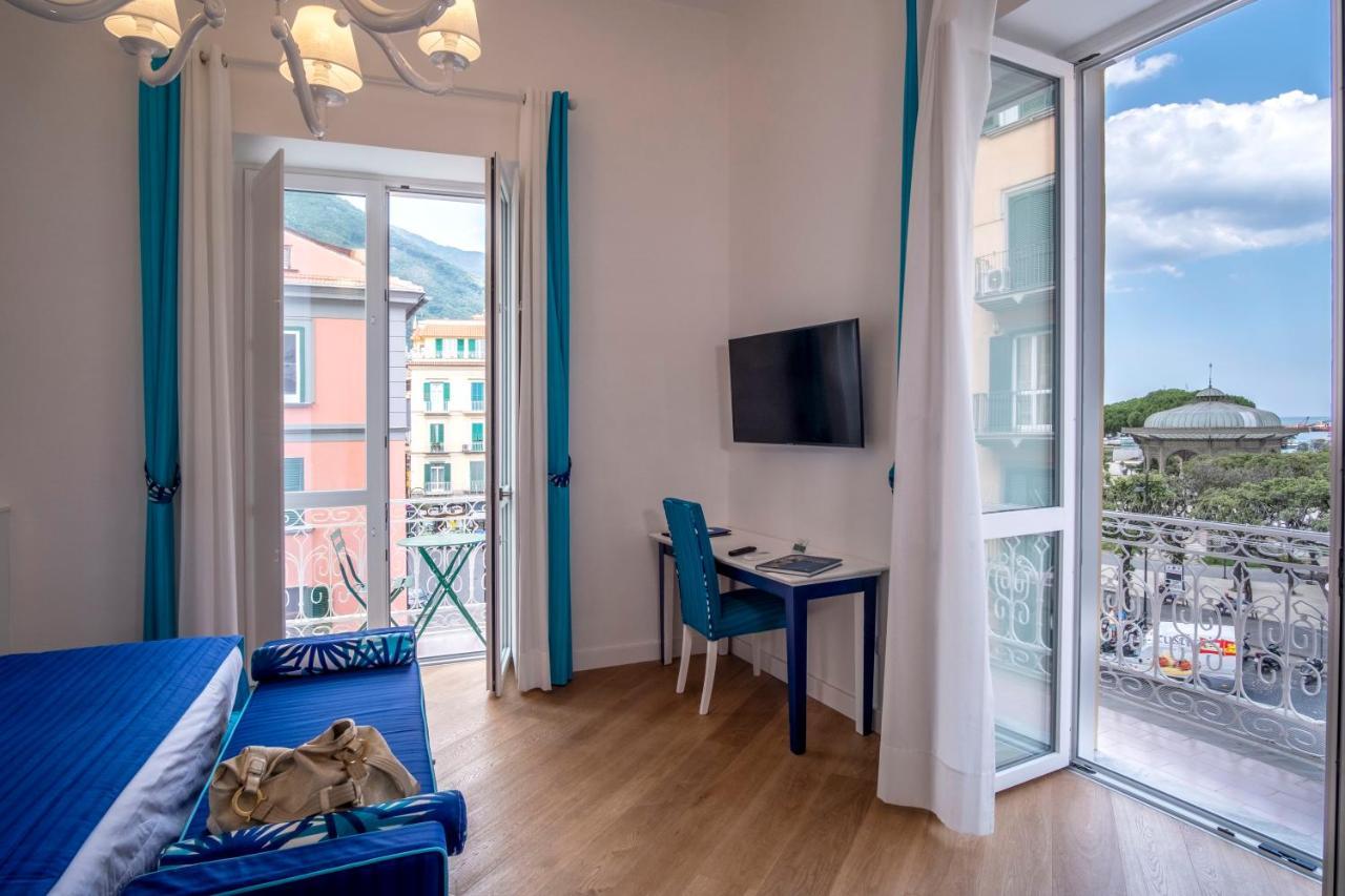 Sea View Luxury Apartment Castellammare di Stabia Bagian luar foto